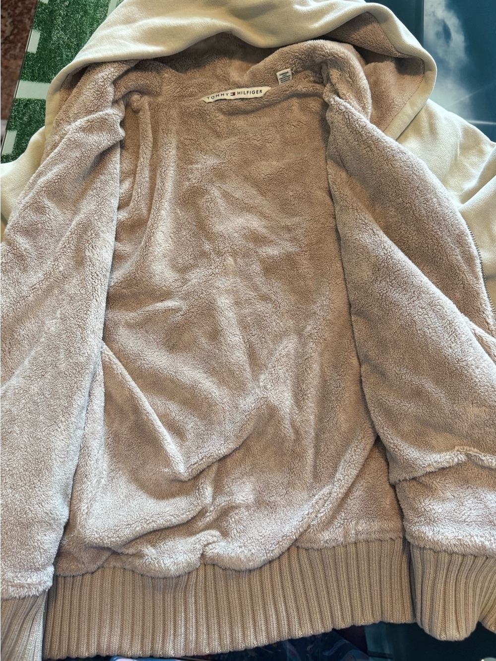 Tommy Hilfiger Women’s L Cream Sherpa Lined Full Zip Hoodie - Picture 5 of 6